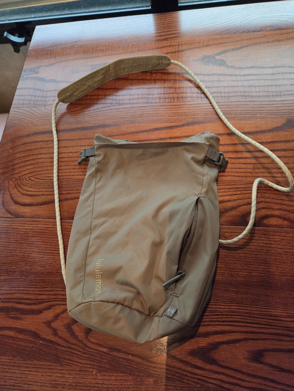 Lululemon Small Green Purse